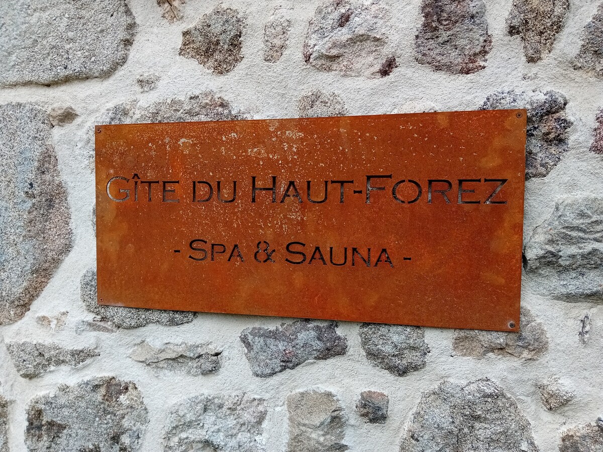 Gite du Haut Forez ，水疗和桑拿， La Chapelle en L.