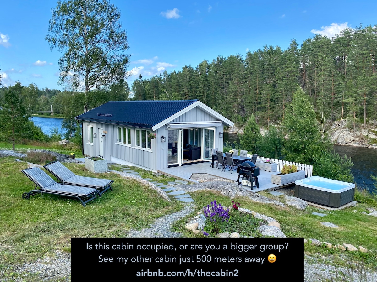 奥斯陆附近有6人湖畔的小木屋，按摩浴缸空调无线网络