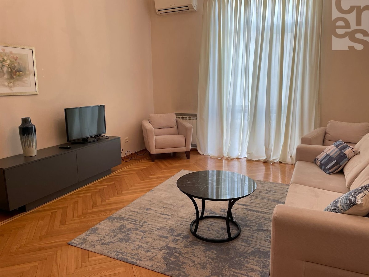 巴库（ Baku ）美丽的2❤️卧室公寓！