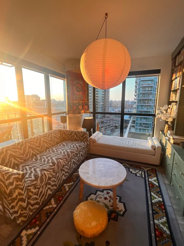 Beautiful Two Bedroom in Liberty Village