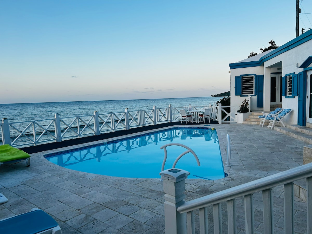 North Star Villa Oceanfront Family Retreat w/ Pool