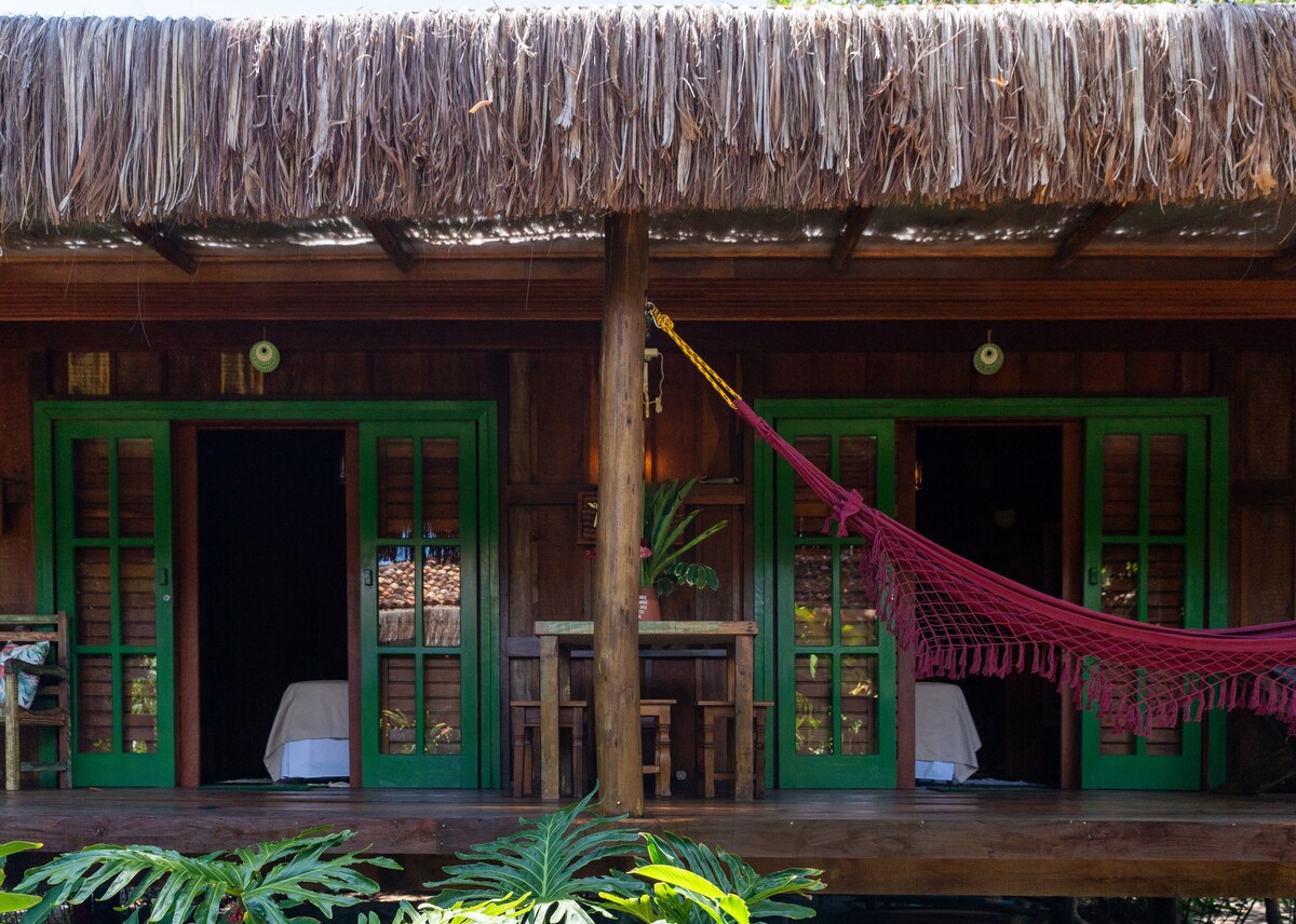 Bungalow Charmoso e Rústico na Praia de Algodões