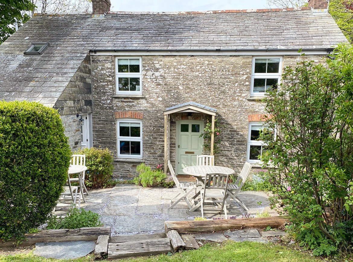 Charming Cornish cottage and converted barn.
