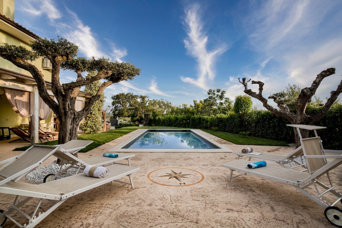 Villa Meraviglia, heated pool, 16 km from the sea