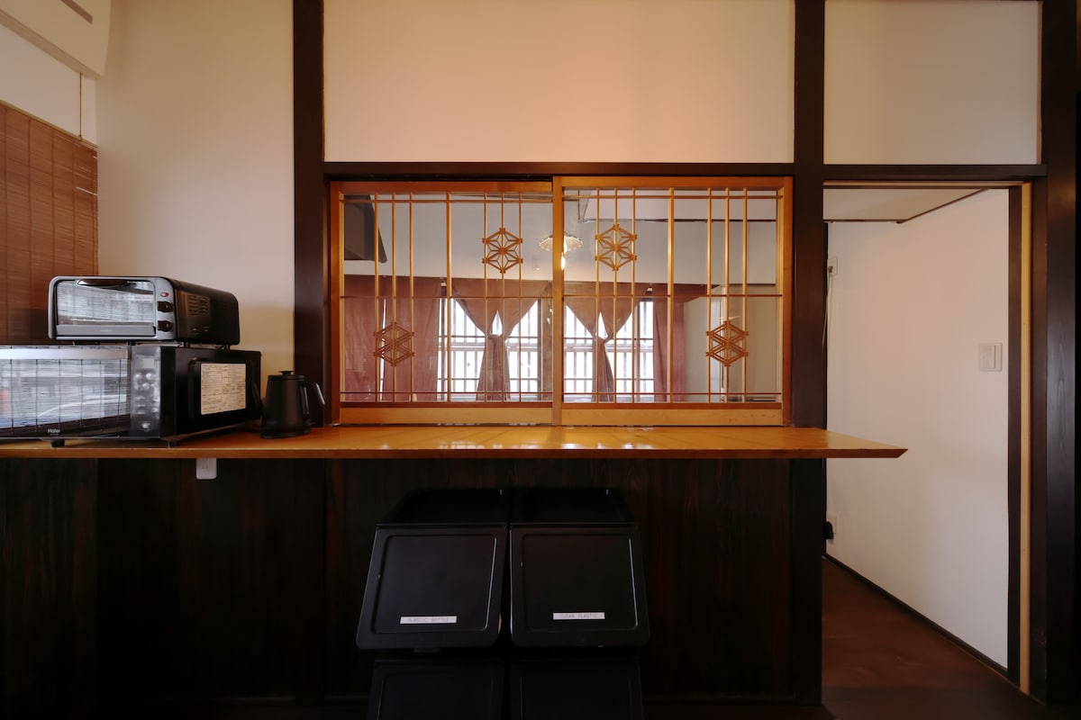 150 years old "NINCHA"・Room with Bamboo Ianterns