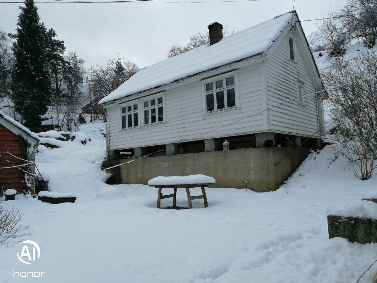 Oddmund 's Farm cottage