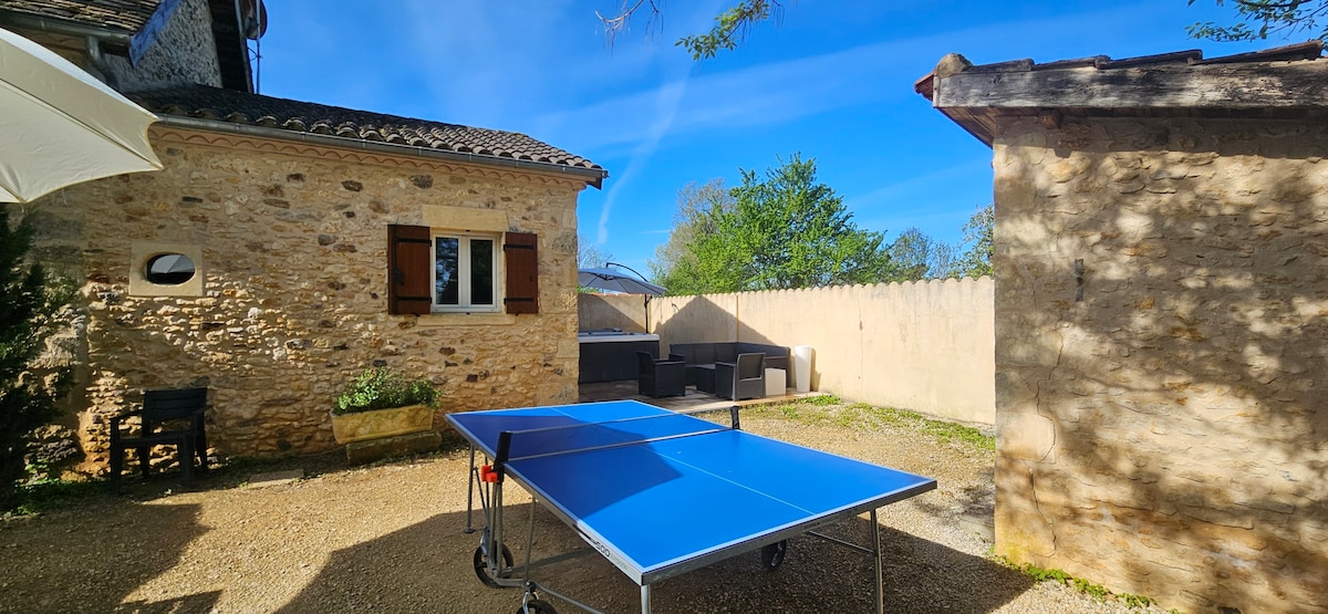 Coquelicot, charmante maison avec Jaccuzzi