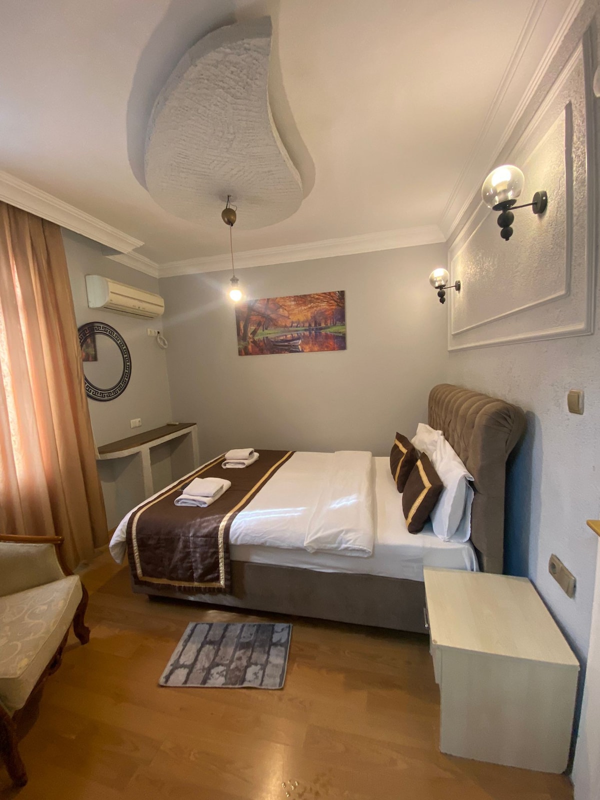 İst老城区Sultanahmet的双卧室公寓。