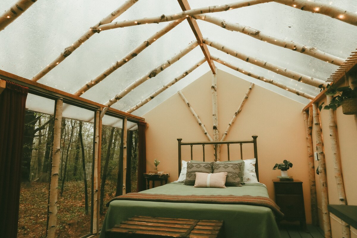 Birchwood Hideout - New Hampshire Glamping