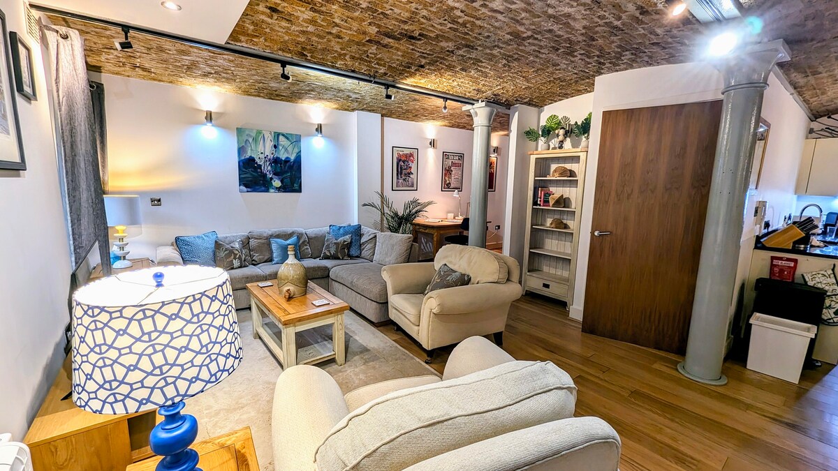 Unique Apartment in Old Brewery