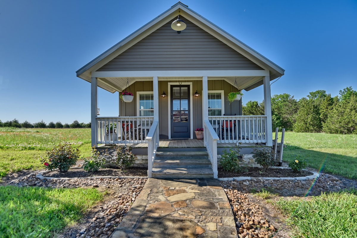 The Horseshoe Cottage