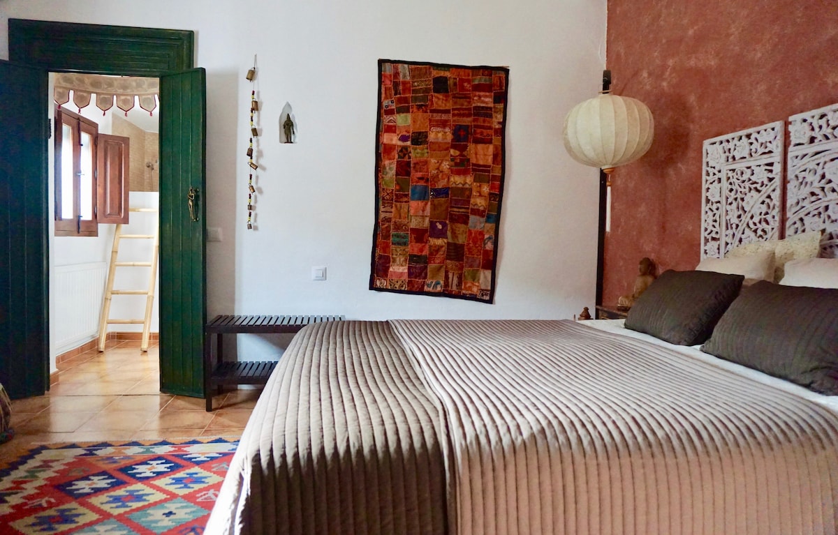 Ethnic room amidst the olive groves of Andalucia