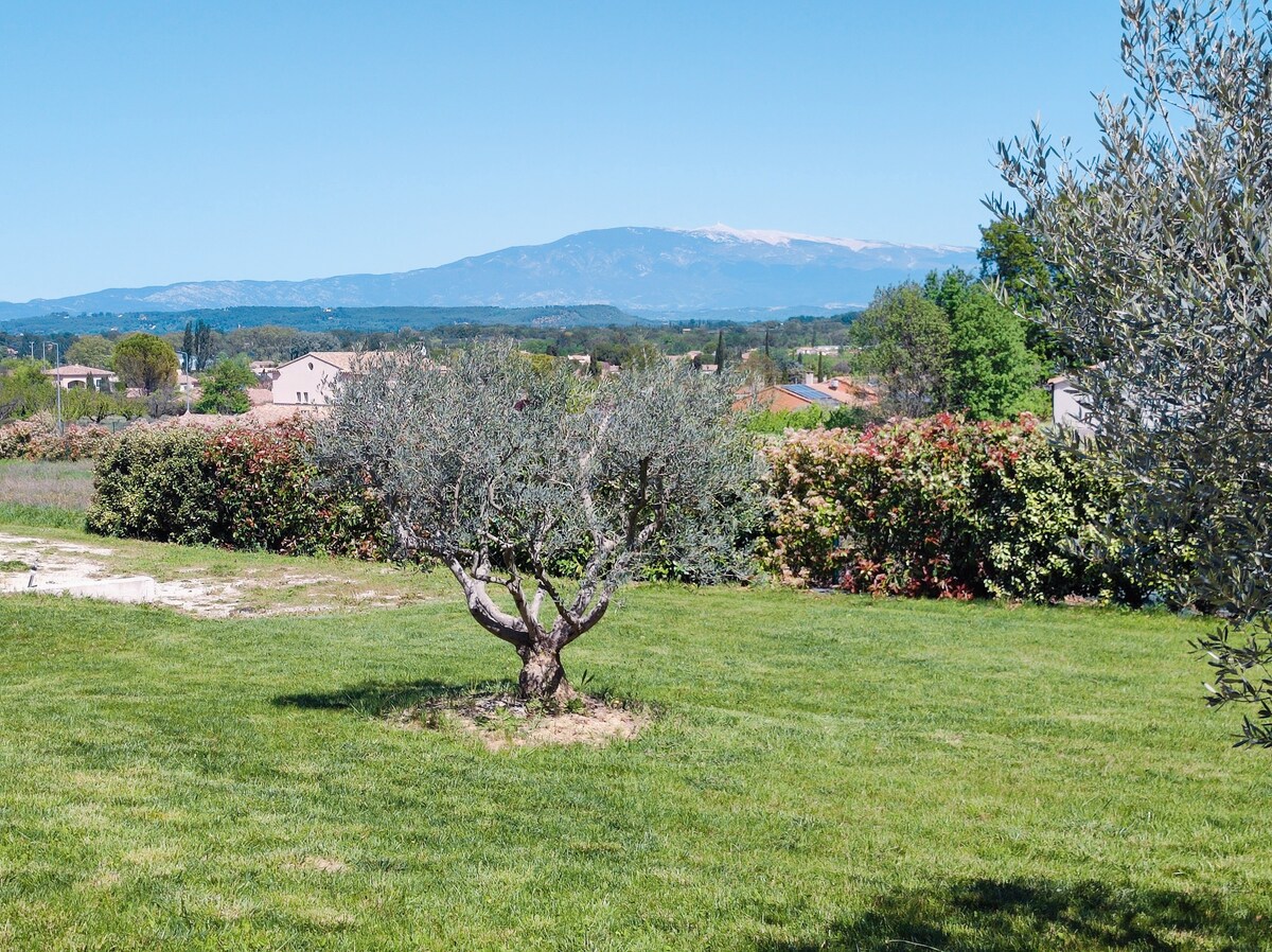 Villa avec piscine 8 personnes vue Mont Ventoux