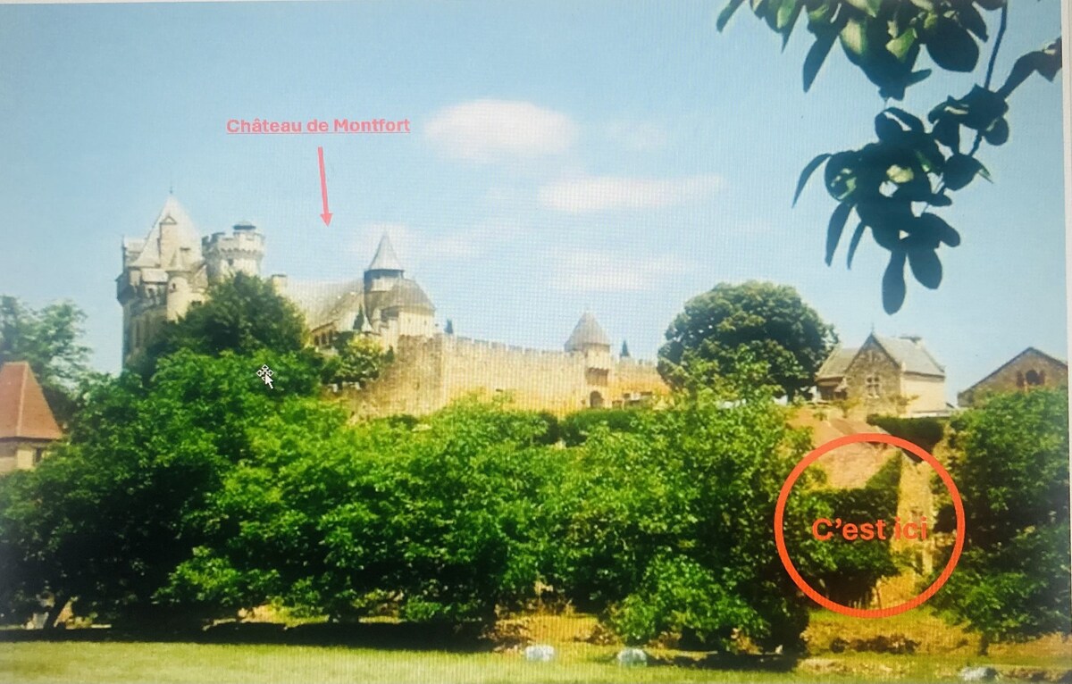 Au pied du Château ★Sarlat à 5min ★Rivière à 2min