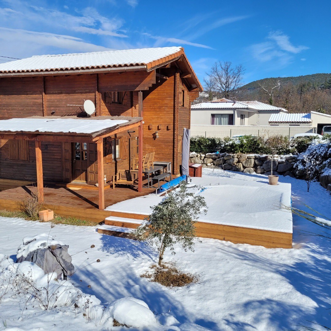 Charmant chalet au pied du canigou