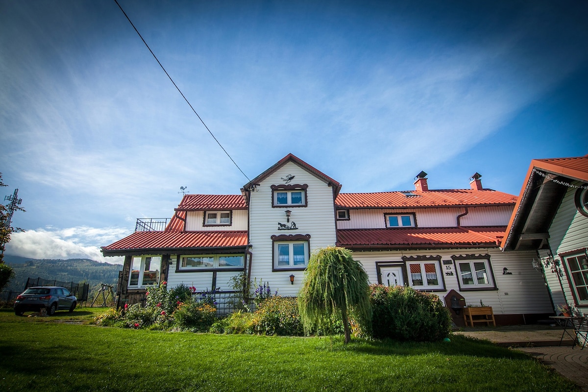 Korbielov乡村小屋景观您在Beskids的房源