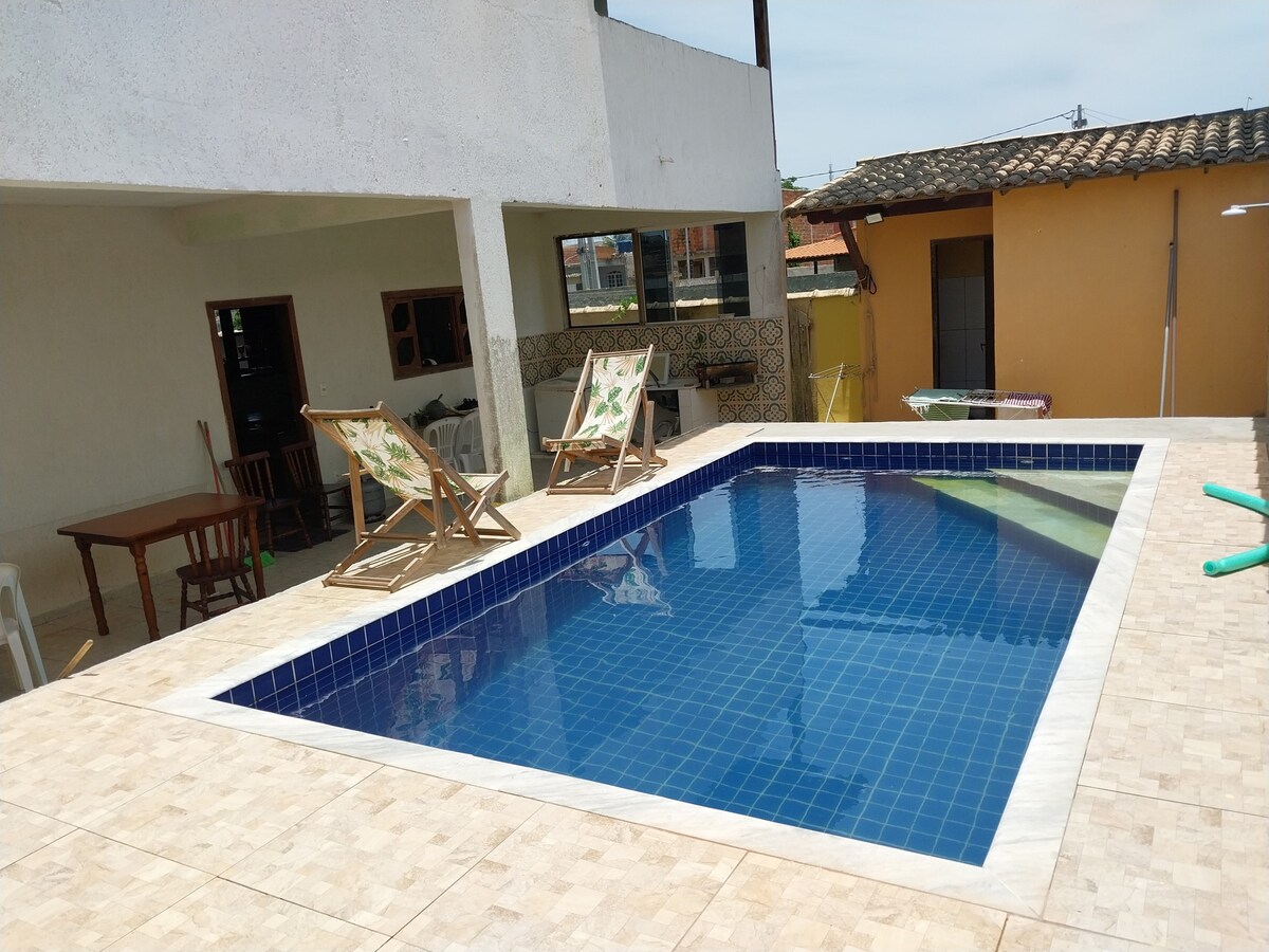 带游泳池的房子-靠近海滩-Cabo frio- unamar