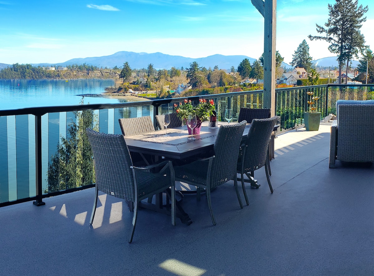 Edgewater Chemainus *Luxury Suite*