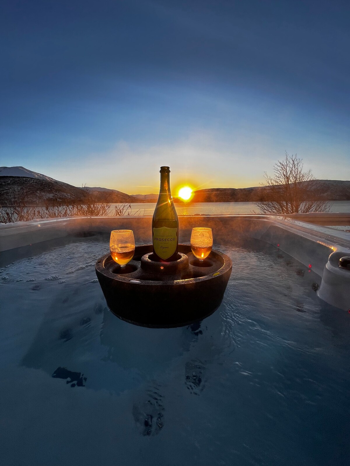 Jacuzzi, Seaview and NorthernLight