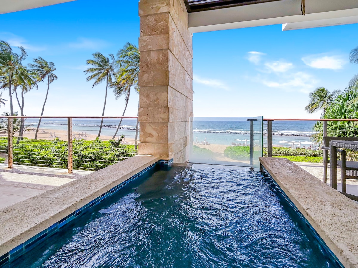 Oceanfront-Dorado Beach Ritz Carlton with jacuzzi