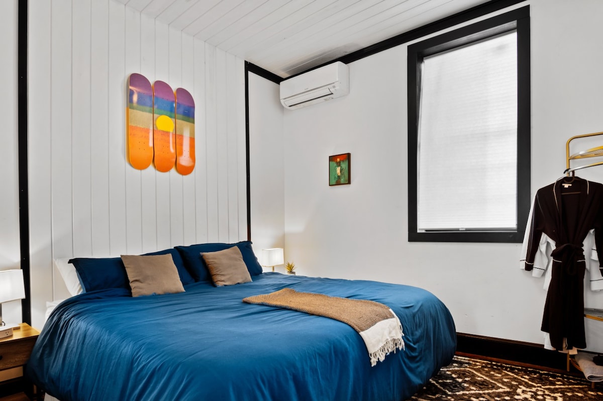 Tropical Modern Loft | SoHo Style | Concierge