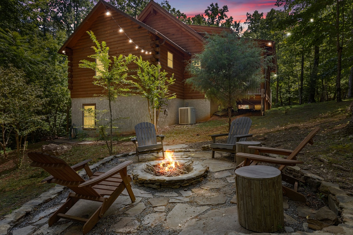 Cozy, modern log cabin nestled in the mountains.