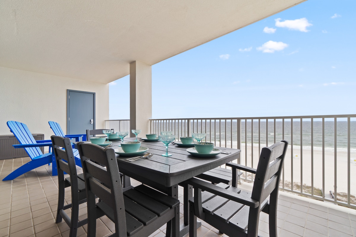 Huge 6th Floor Beach Balcony! Relax at the beach!