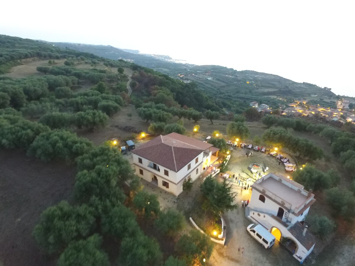 La Collina degli Dei - 10 km da Tropea