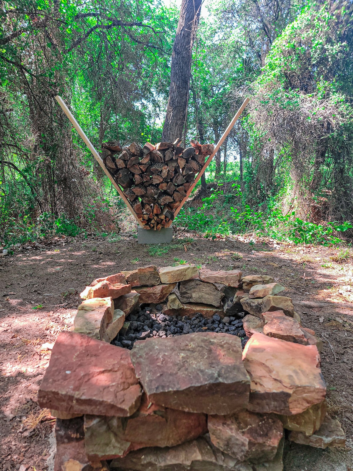 Peaceful Cozy Cabin on Salt Creek.