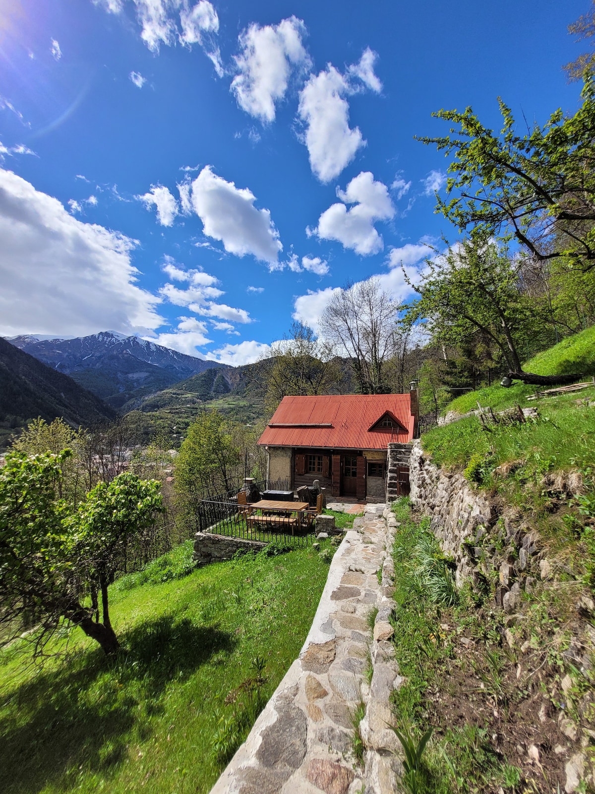 Grange rénovée, authentique et chaleureuse