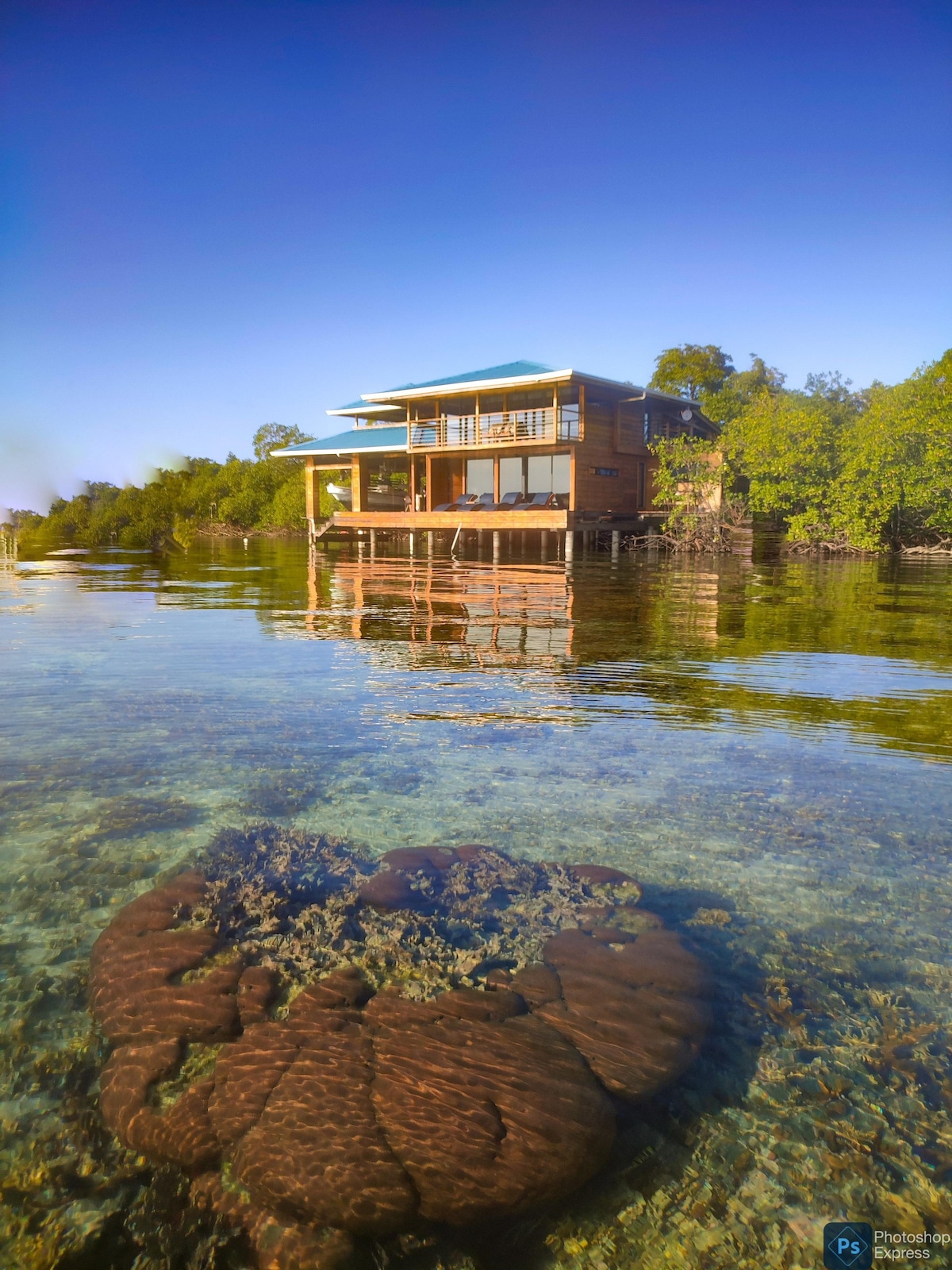 Bocas del toro - BahiaCoral水上平房