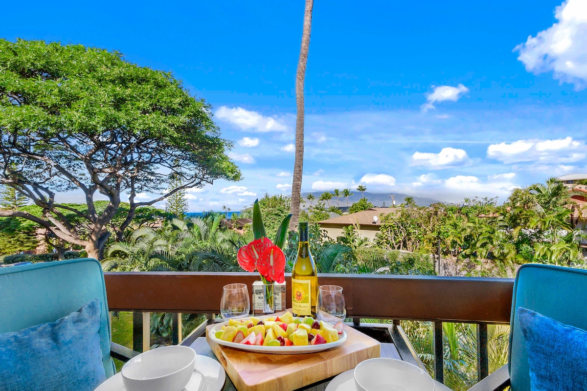 Newly Renovated Corner Unit w/ View at Maui Vista