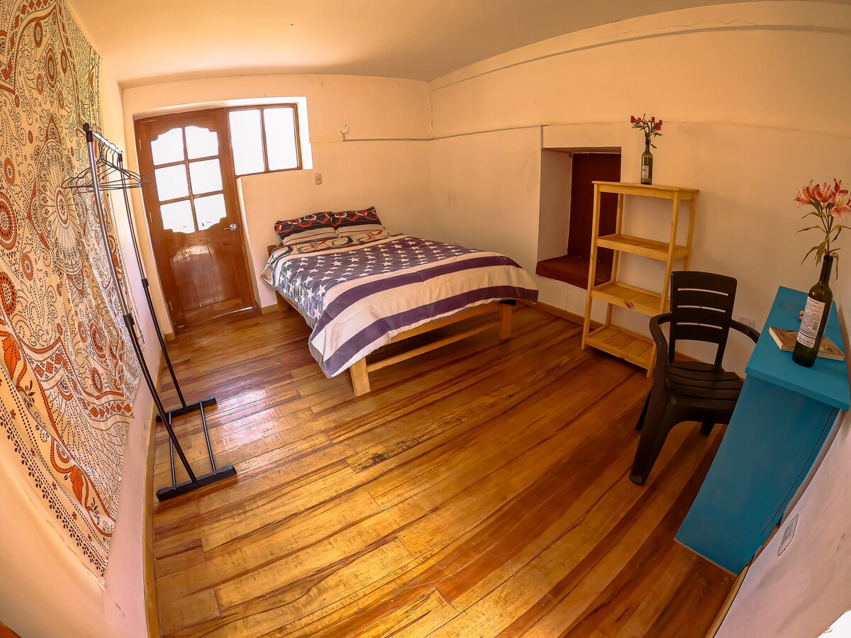 Pisac_Cusco_Private Room W/balcony Beautifl View