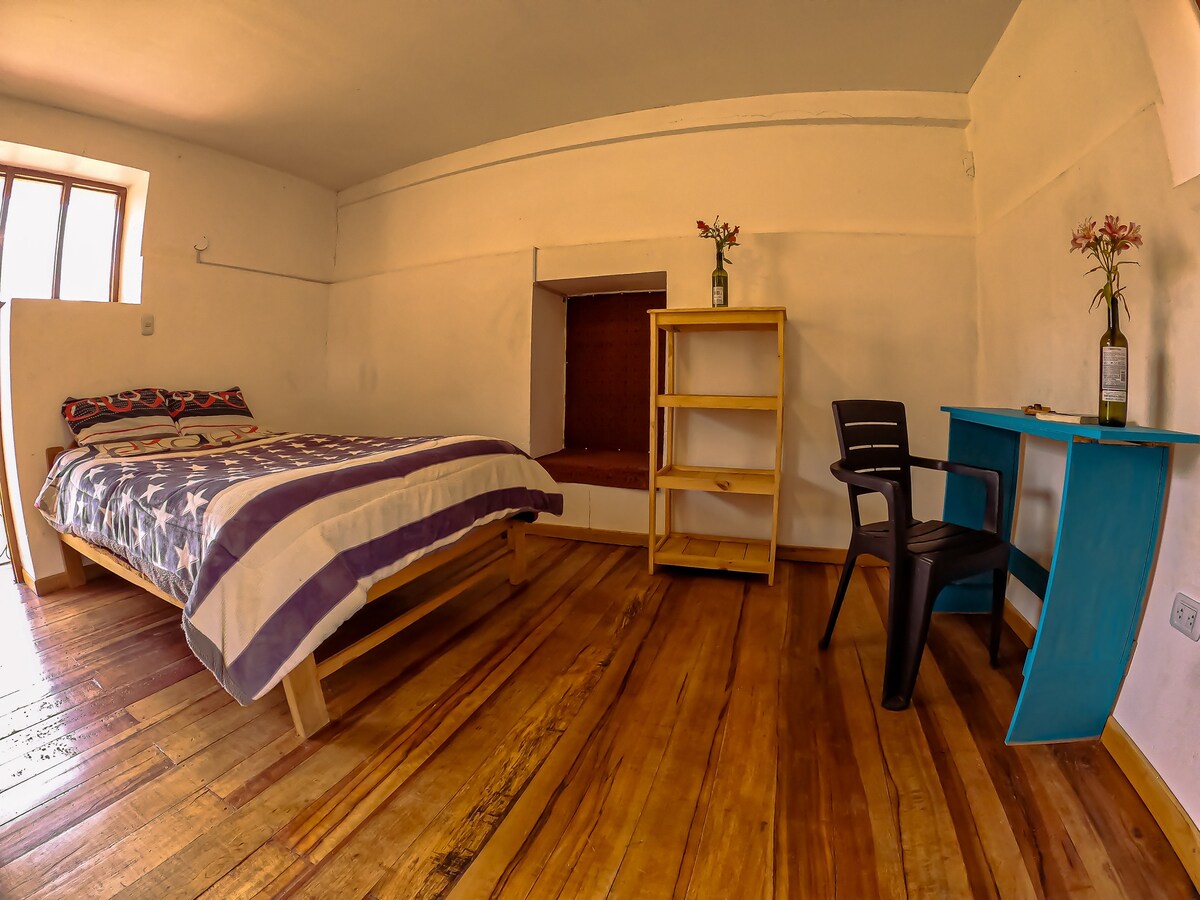 Pisac_Cusco_Private Room W/balcony Beautifl View