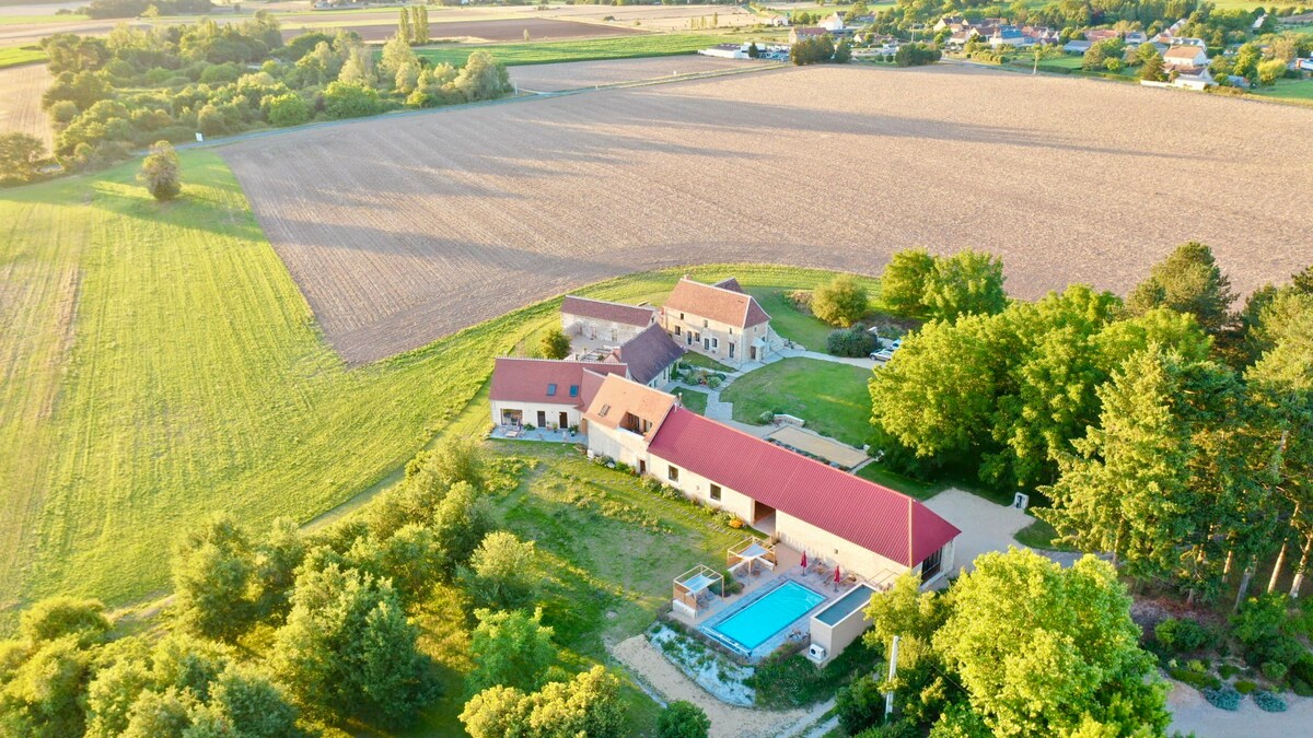 La Brineraye, gîtes 14 personnes avec piscine