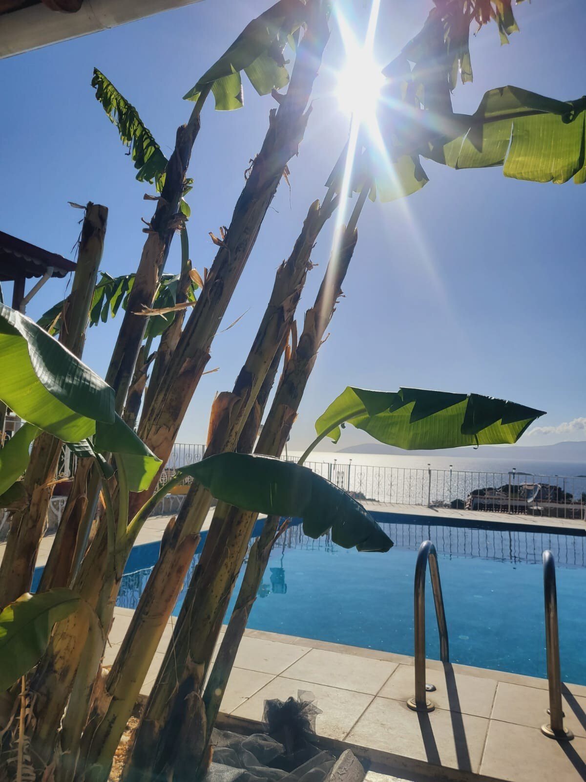 Seferihisar'da özel havuzlu, deniz manzaralı villa