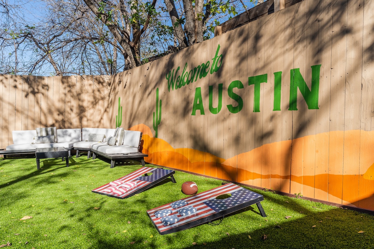 Modern Home Near Airport & DT in East Austin