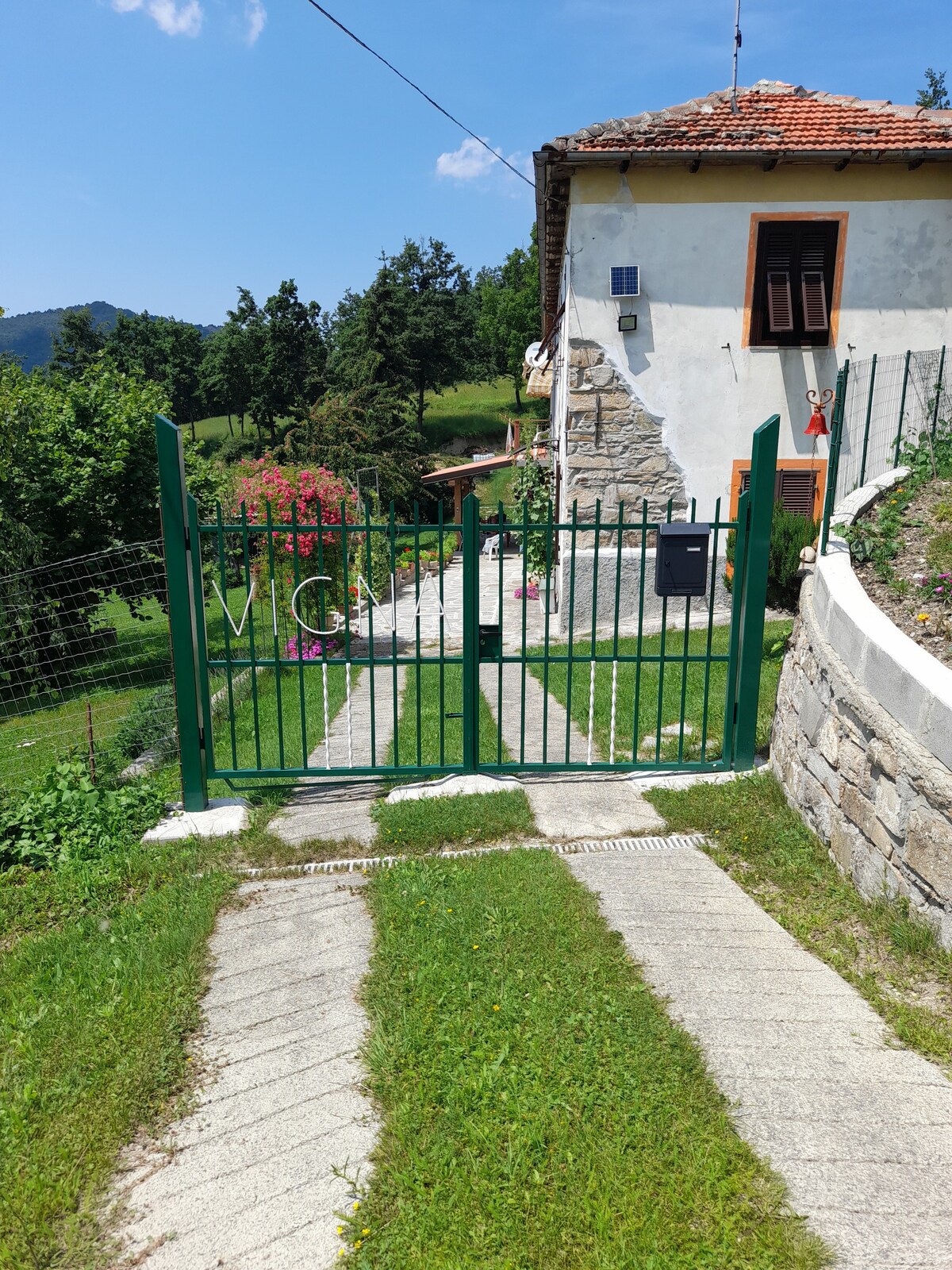 Vigna, casa nel bosco a Bregni Superiore