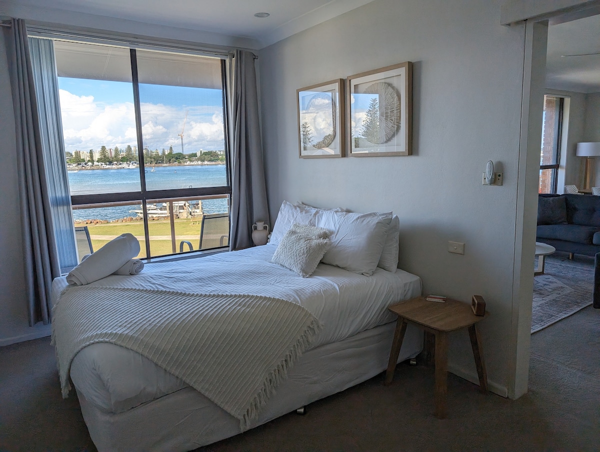 Family Friendly 3 Bed Unit +Spectacular Lake Views