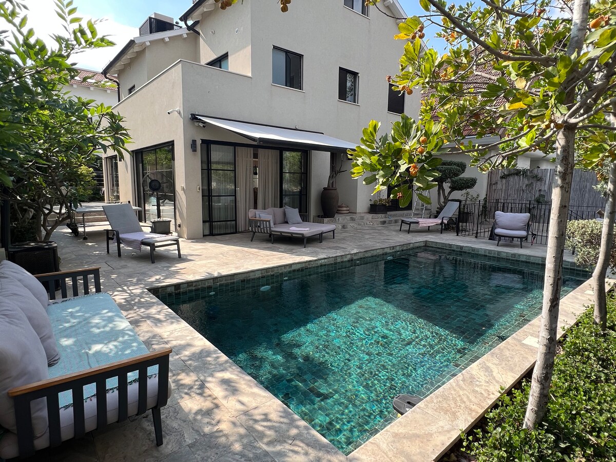 Magnifique villa avec piscine Raanana