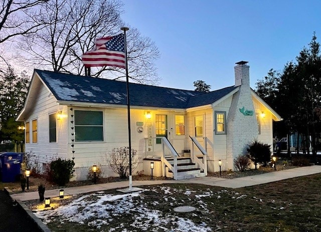 Cozy Cabin Near the Bay