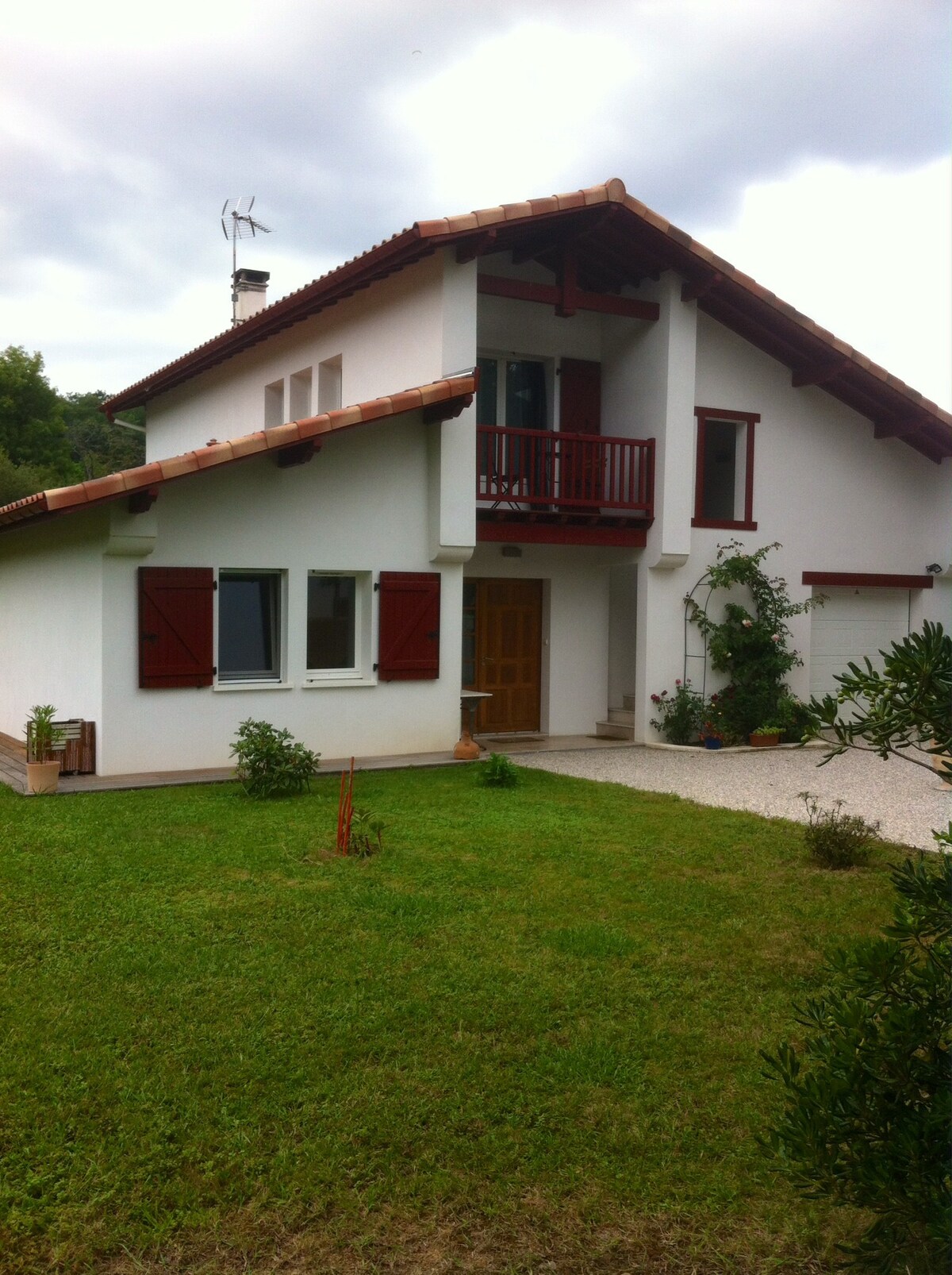 Appartement au calme avec vue montagne