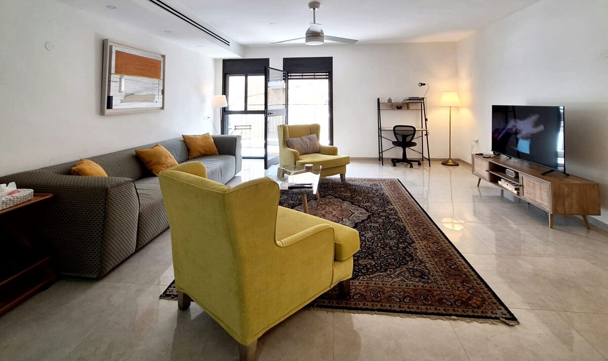 דירה חדשה ומעוצבת בשכונה הכי צבעונית בחיפה