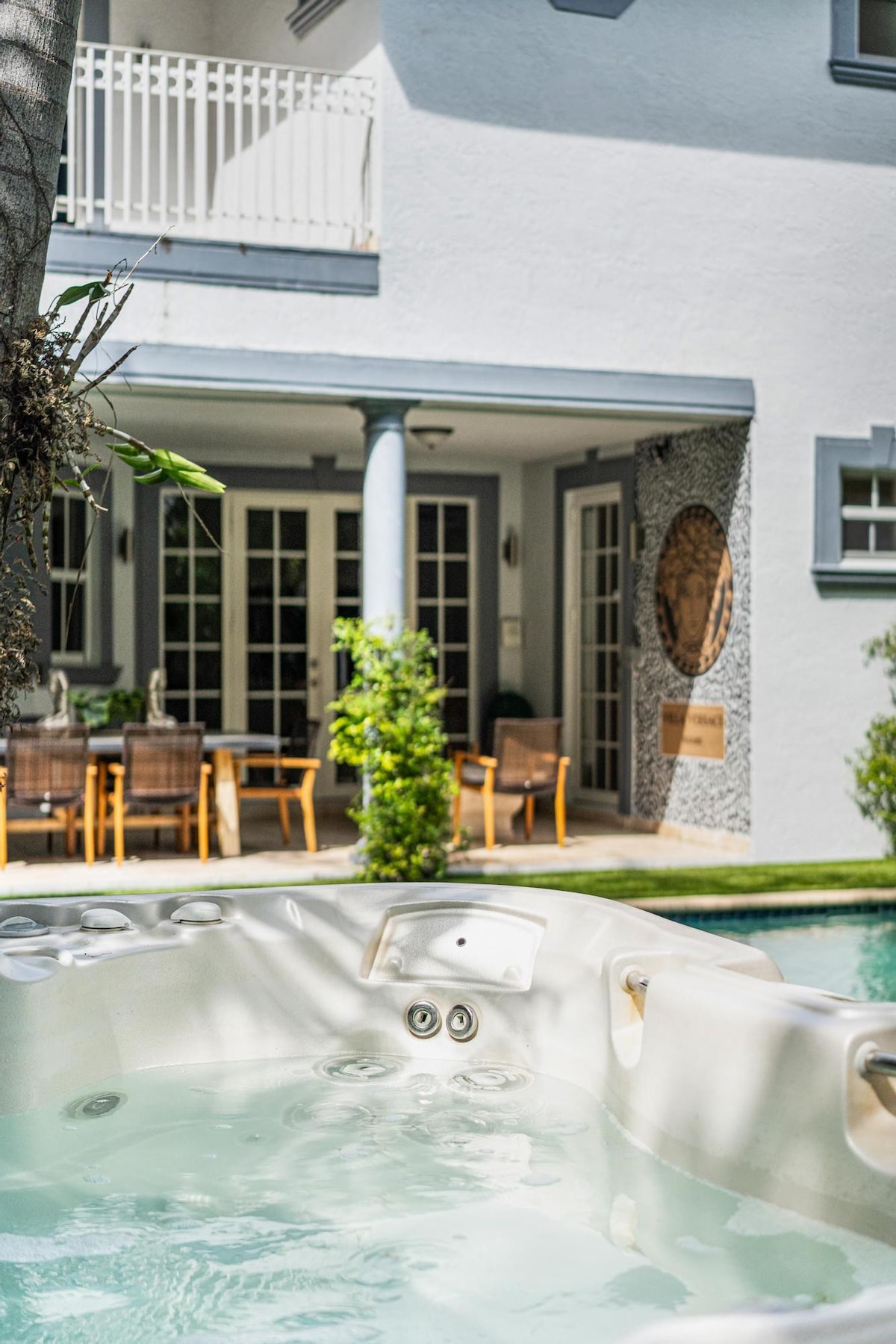 Luxe Villa in Miami Shores w/Pool, Tub, BBQ&More