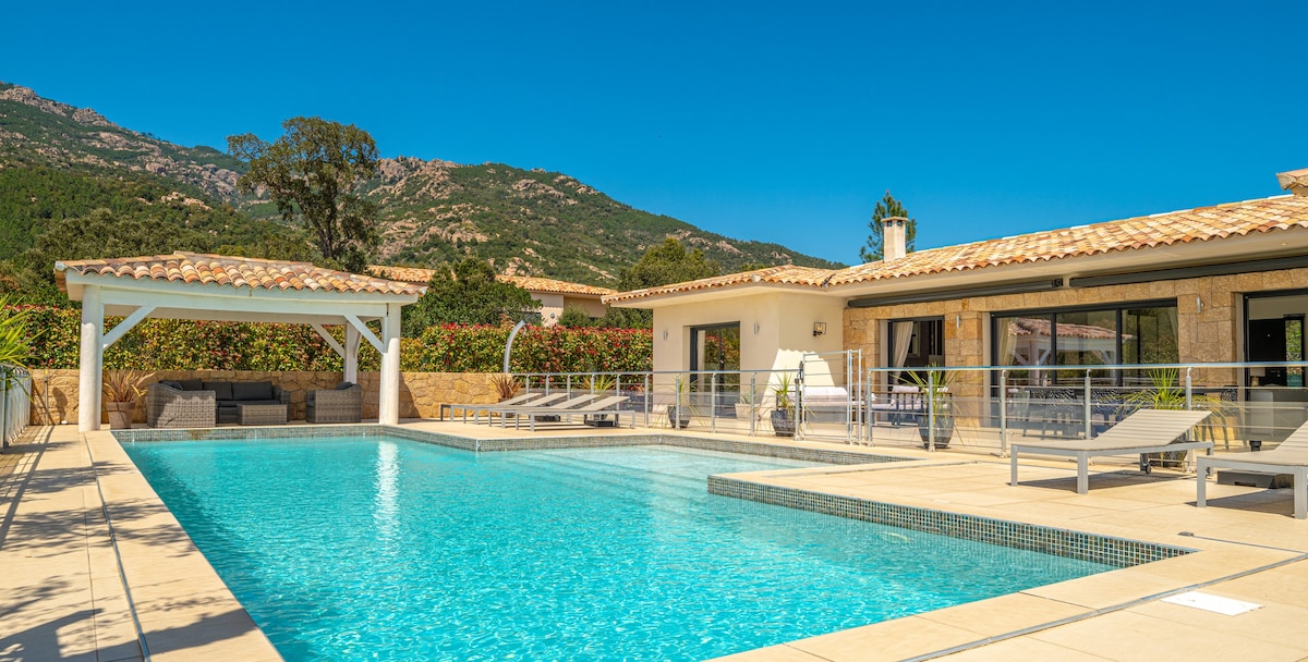 Villa 5*-Piscine Chauffée Sécurisée-4 Suites/Sdb