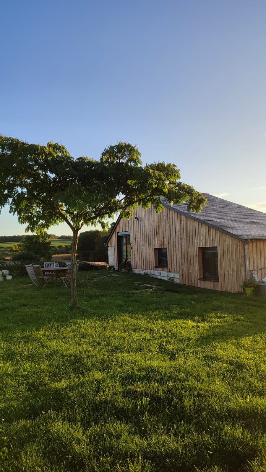 Le Vieux Pressoir. Domaine des Bas Prés. Piscine