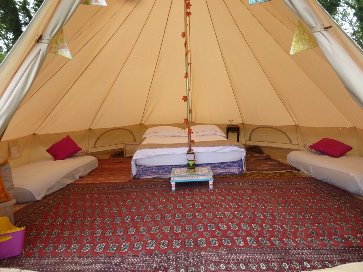 Fabulous 5m Bell tent in a unique location