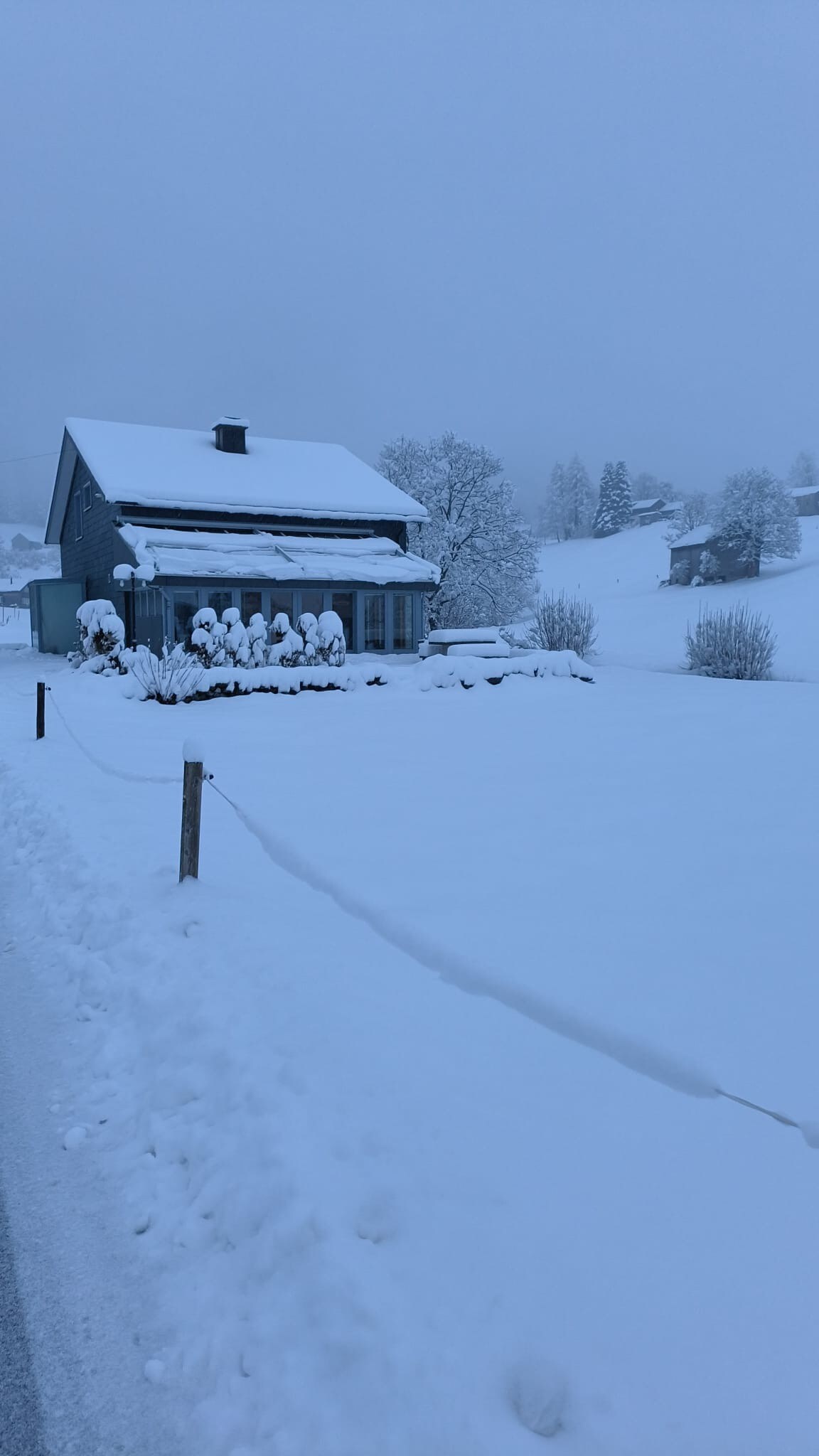 Traumhaftes Bergidyll: Gemütliches Haus im Grünen