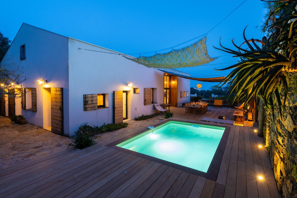 Villa sud Gigaro 5 chambres piscine chauffée