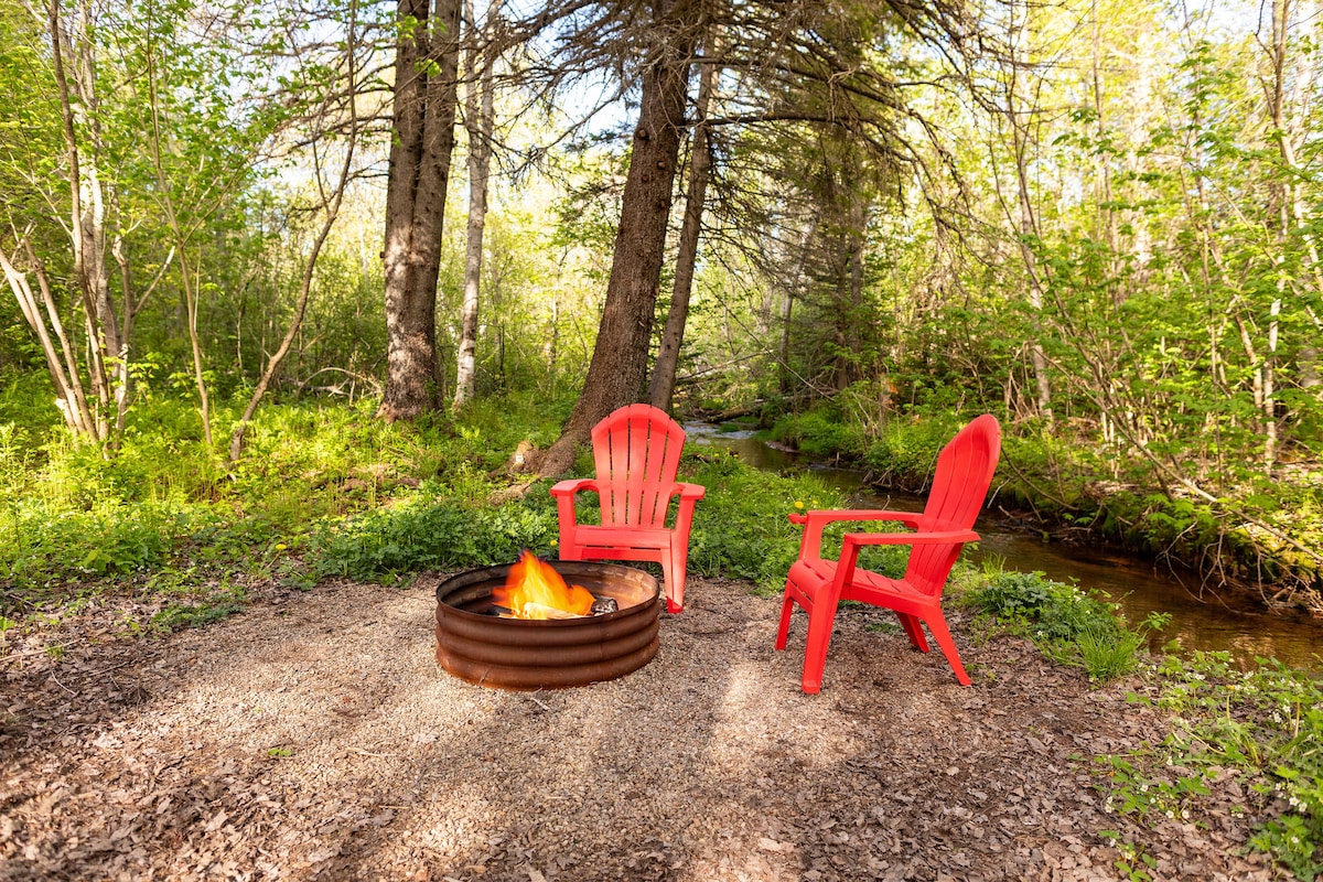 Private bell tent in the Cavendish resort area.